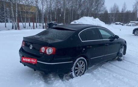 Volkswagen Passat B6, 2005 год, 620 000 рублей, 3 фотография