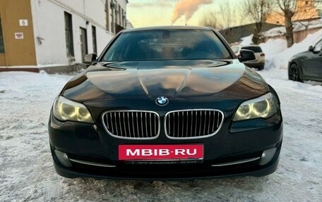 BMW 5 серия, 2010 год, 1 350 000 рублей, 2 фотография