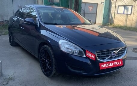 Volvo S60 III, 2011 год, 950 000 рублей, 12 фотография