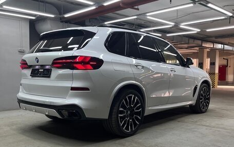 BMW X5, 2023 год, 13 700 000 рублей, 2 фотография