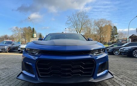 Chevrolet Camaro VI, 2020 год, 3 655 000 рублей, 2 фотография