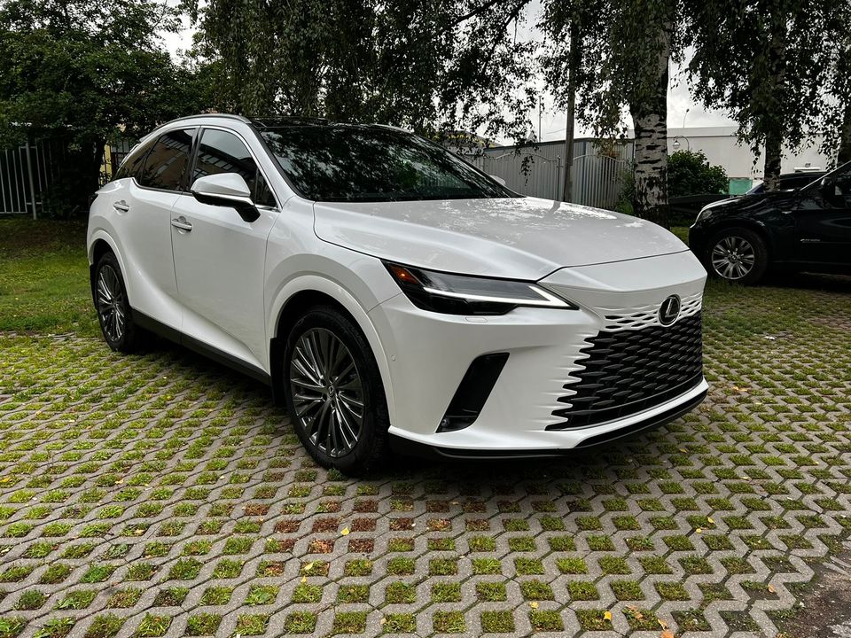 Lexus RX IV рестайлинг, 2024 год, 12 300 000 рублей, 2 фотография