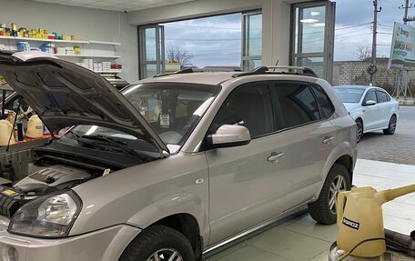 Hyundai Tucson III, 2004 год, 830 000 рублей, 4 фотография