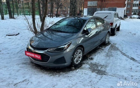 Chevrolet Cruze II, 2019 год, 1 690 000 рублей, 2 фотография