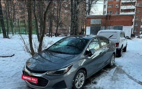 Chevrolet Cruze II, 2019 год, 1 690 000 рублей, 3 фотография