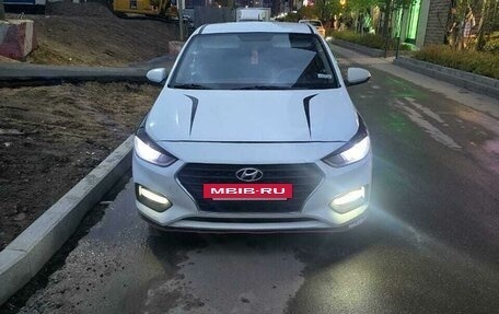 Hyundai Solaris II рестайлинг, 2019 год, 1 200 000 рублей, 3 фотография