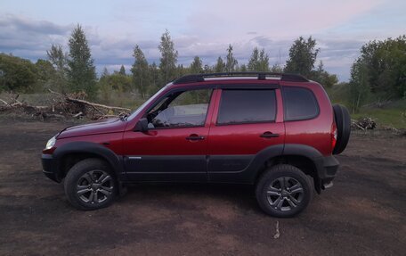 Chevrolet Niva I рестайлинг, 2009 год, 590 000 рублей, 12 фотография