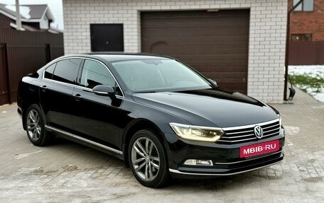 Volkswagen Passat B8 рестайлинг, 2018 год, 2 375 000 рублей, 8 фотография