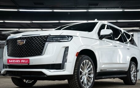 Cadillac Escalade V, 2022 год, 13 600 000 рублей, 39 фотография