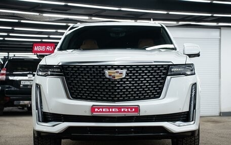 Cadillac Escalade V, 2022 год, 13 600 000 рублей, 38 фотография