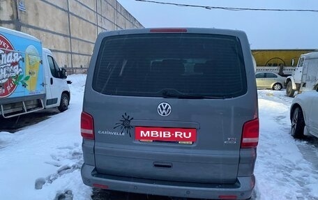 Volkswagen Caravelle T5, 2011 год, 2 500 000 рублей, 8 фотография