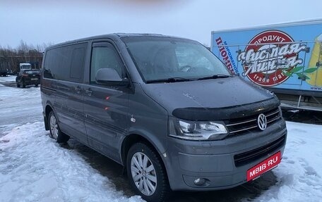 Volkswagen Caravelle T5, 2011 год, 2 500 000 рублей, 5 фотография