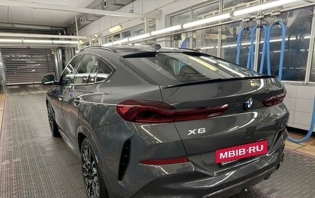 BMW X6, 2023 год, 14 000 000 рублей, 9 фотография