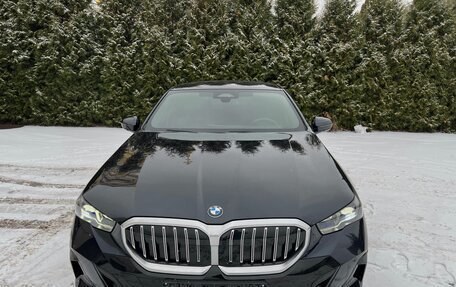 BMW 5 серия, 2024 год, 9 250 000 рублей, 3 фотография