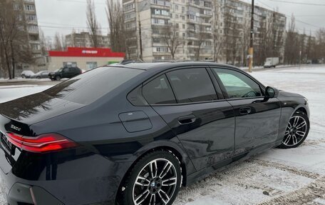 BMW 5 серия, 2024 год, 9 250 000 рублей, 14 фотография