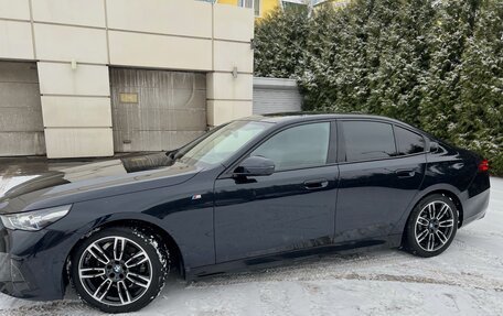 BMW 5 серия, 2024 год, 9 250 000 рублей, 17 фотография