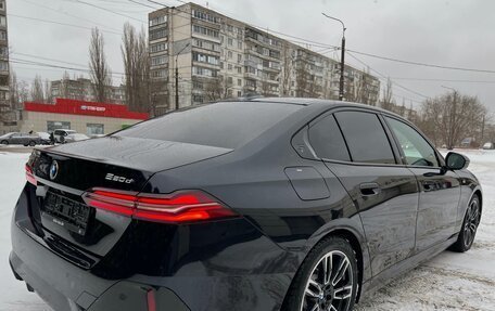 BMW 5 серия, 2024 год, 9 250 000 рублей, 23 фотография