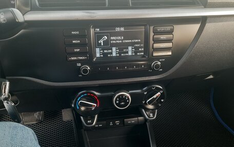 KIA Rio IV, 2018 год, 1 095 000 рублей, 15 фотография