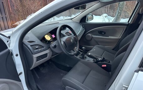 Renault Megane III, 2010 год, 550 000 рублей, 8 фотография