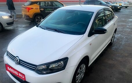 Volkswagen Polo VI (EU Market), 2012 год, 650 000 рублей, 1 фотография