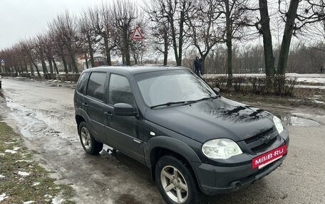 Chevrolet Niva I рестайлинг, 2010 год, 550 000 рублей, 7 фотография