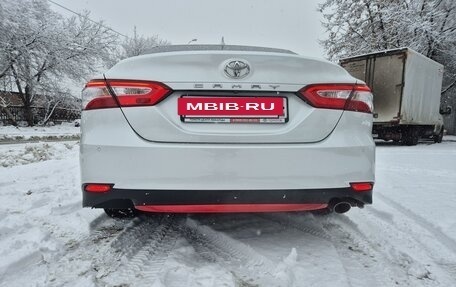 Toyota Camry, 2018 год, 3 050 000 рублей, 3 фотография