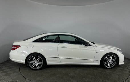 Mercedes-Benz E-Класс, 2011 год, 1 650 000 рублей, 4 фотография