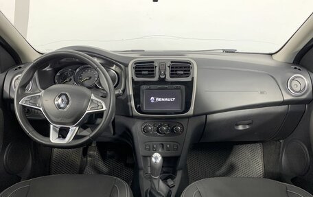 Renault Logan II, 2018 год, 745 000 рублей, 7 фотография