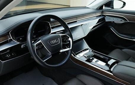 Audi A8, 2021 год, 7 200 000 рублей, 14 фотография