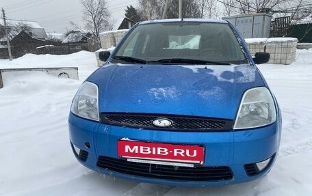 Ford Fiesta, 2005 год, 350 000 рублей, 3 фотография