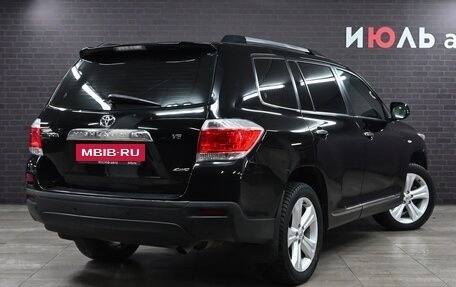 Toyota Highlander III, 2011 год, 2 250 000 рублей, 7 фотография