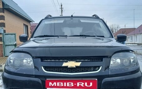 Chevrolet Niva I рестайлинг, 2019 год, 950 000 рублей, 7 фотография