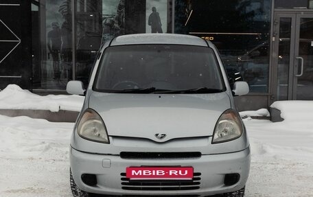 Toyota FunCargo, 2002 год, 600 000 рублей, 8 фотография