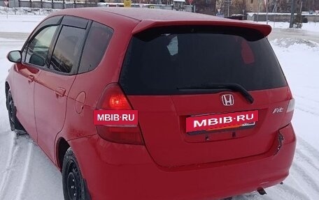 Honda Fit III, 2001 год, 385 000 рублей, 3 фотография