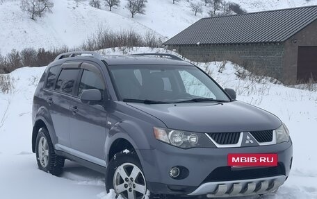 Mitsubishi Outlander III рестайлинг 3, 2007 год, 1 180 000 рублей, 8 фотография