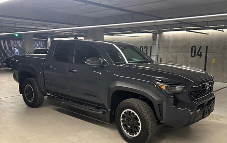 Toyota Tacoma, 2024 год, 11 000 000 рублей, 33 фотография