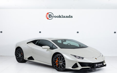 Lamborghini Huracán, 2020 год, 27 890 000 рублей, 3 фотография