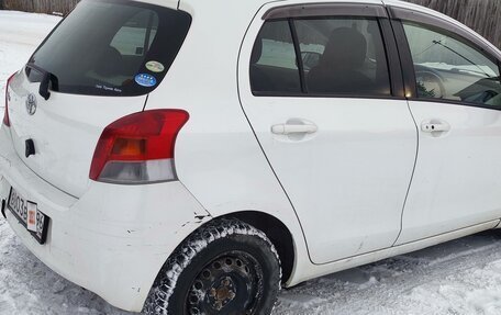 Toyota Vitz, 2010 год, 635 000 рублей, 3 фотография