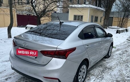 Hyundai Solaris II рестайлинг, 2019 год, 1 500 000 рублей, 4 фотография