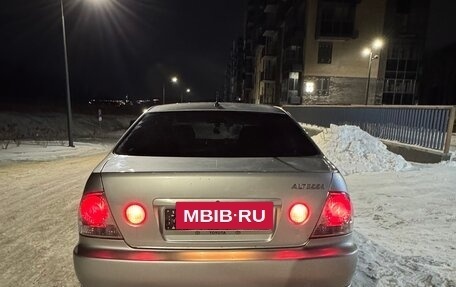 Toyota Altezza, 1999 год, 970 000 рублей, 3 фотография