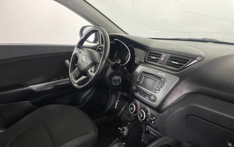 KIA Rio III рестайлинг, 2014 год, 997 000 рублей, 15 фотография