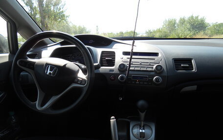 Honda Civic VIII, 2009 год, 900 000 рублей, 5 фотография