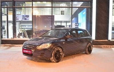 KIA cee'd I рестайлинг, 2009 год, 585 000 рублей, 1 фотография