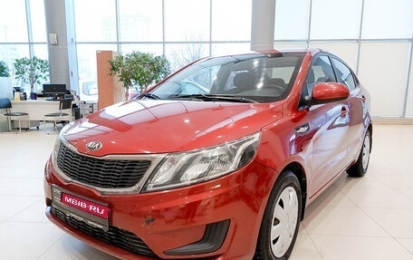 KIA Rio III рестайлинг, 2013 год, 883 000 рублей, 1 фотография