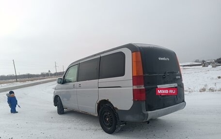 Honda Stepwgn II рестайлинг, 2002 год, 525 000 рублей, 5 фотография