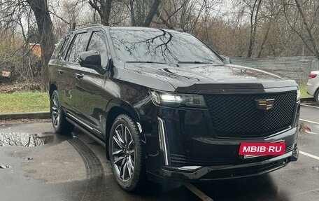 Cadillac Escalade V, 2023 год, 18 000 000 рублей, 7 фотография