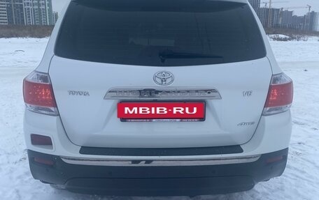 Toyota Highlander III, 2011 год, 2 150 000 рублей, 6 фотография