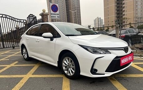 Toyota Corolla, 2021 год, 1 800 333 рублей, 3 фотография