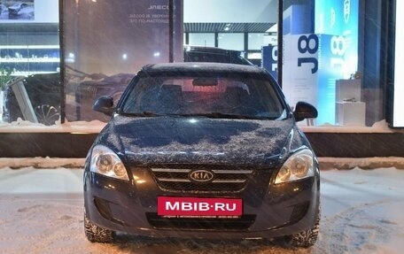 KIA cee'd I рестайлинг, 2009 год, 585 000 рублей, 2 фотография