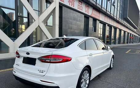 Ford Mondeo V, 2021 год, 1 629 000 рублей, 4 фотография